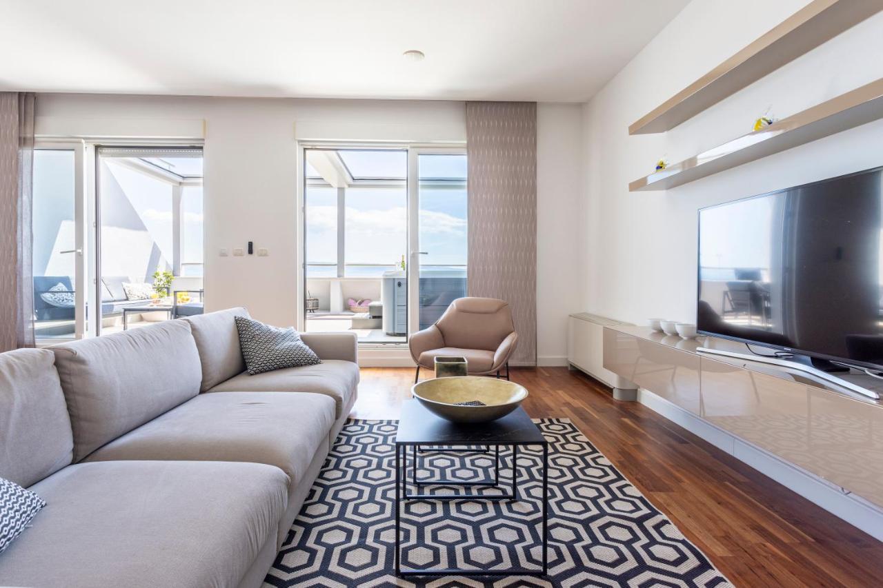 Apartments Blue Maris Znjan Split Zewnętrze zdjęcie