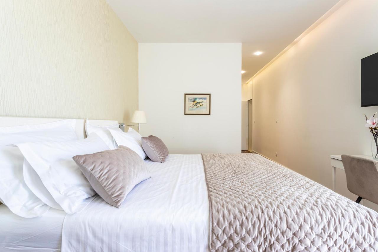 Apartments Blue Maris Znjan Split Zewnętrze zdjęcie