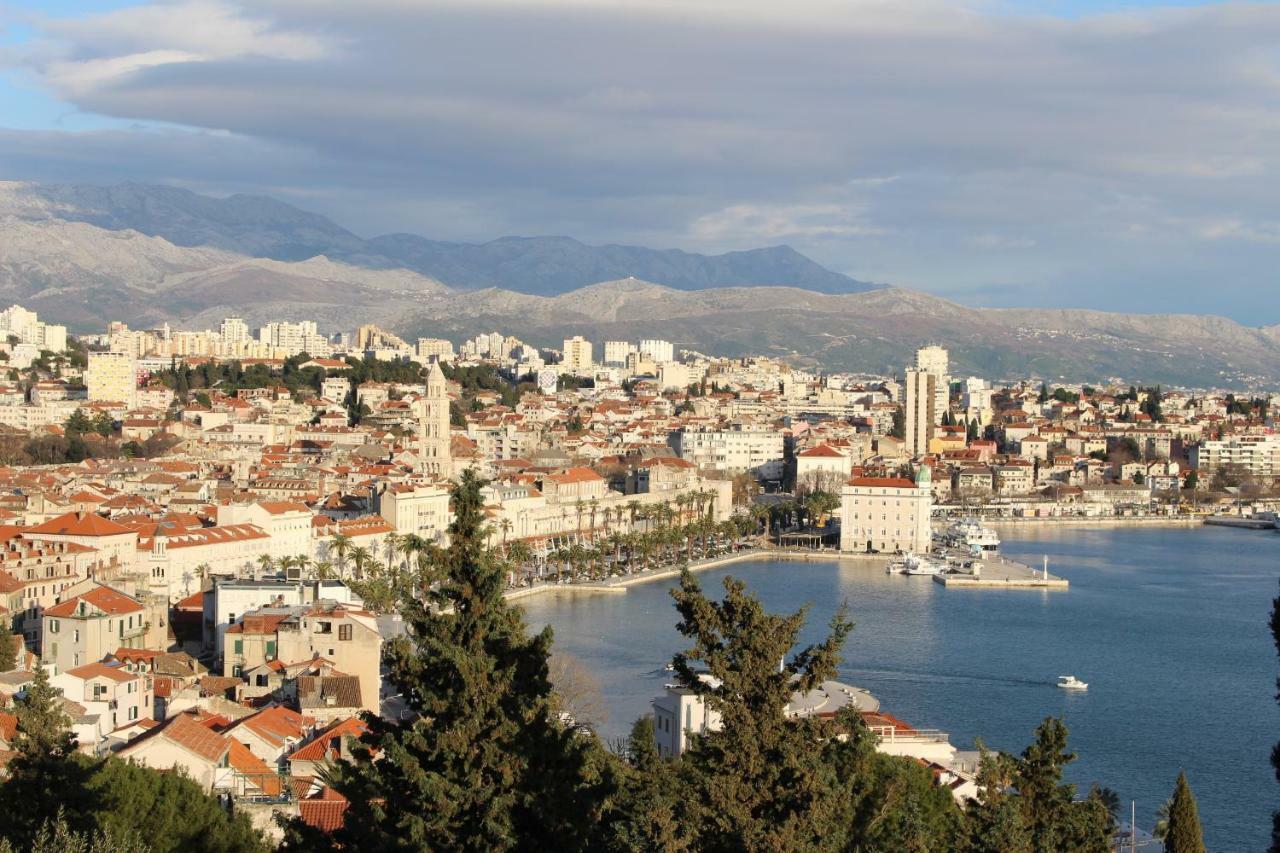 Apartments Blue Maris Znjan Split Zewnętrze zdjęcie